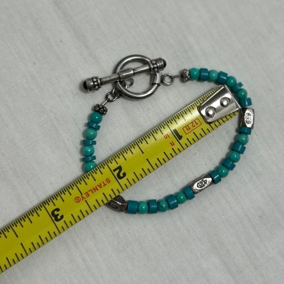 Petite Turquoise Bead Bracelet Silver Hardware Unsigned Unstamped - Picture 4 of 5